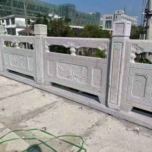 成都 芝麻白栏杆