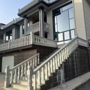 成都 芝麻白别墅阳台栏杆，楼梯栏杆