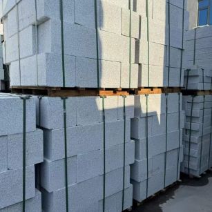 成都 芝麻白路沿石