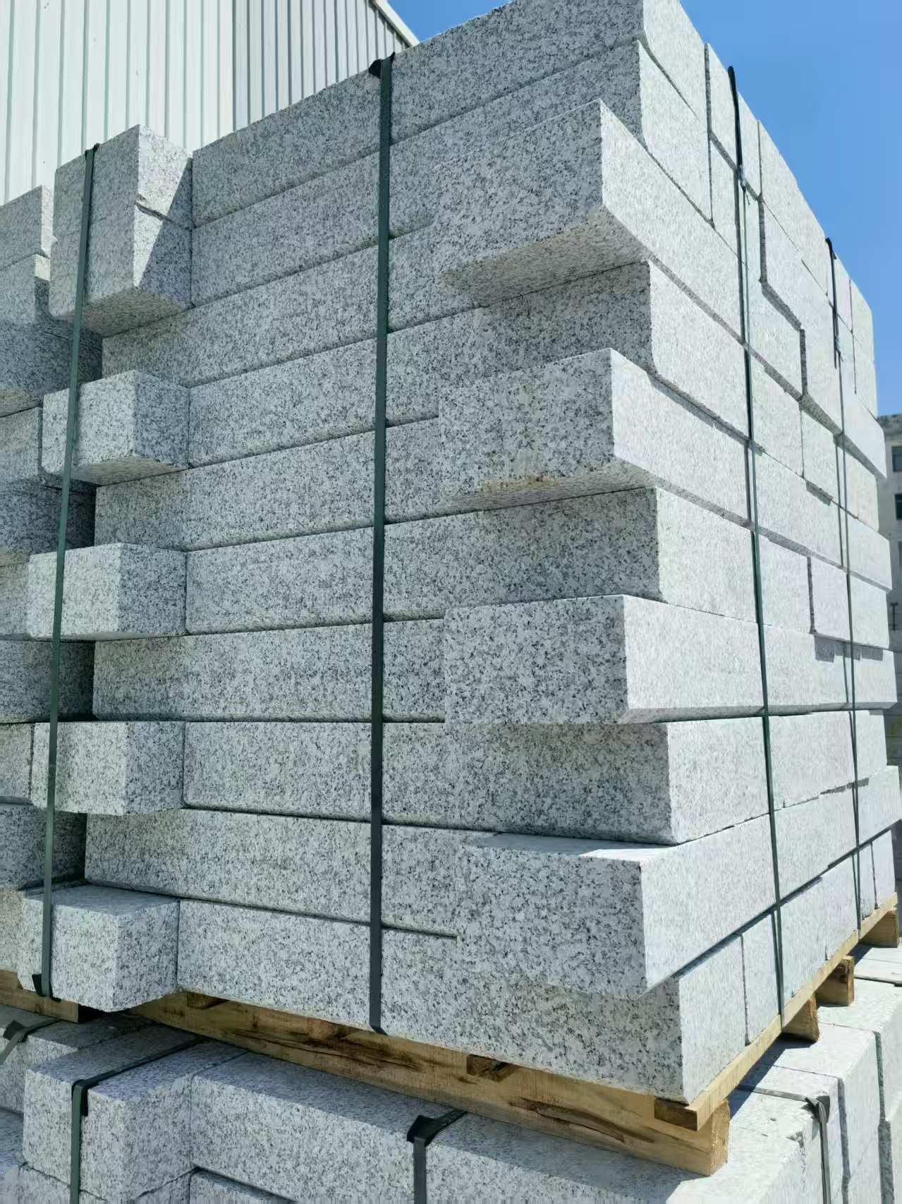 成都 路沿石颜色均匀、尺寸标准