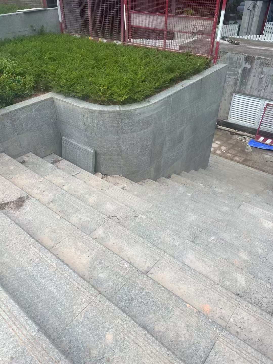 成都 芝麻黑火烧面铺装案例