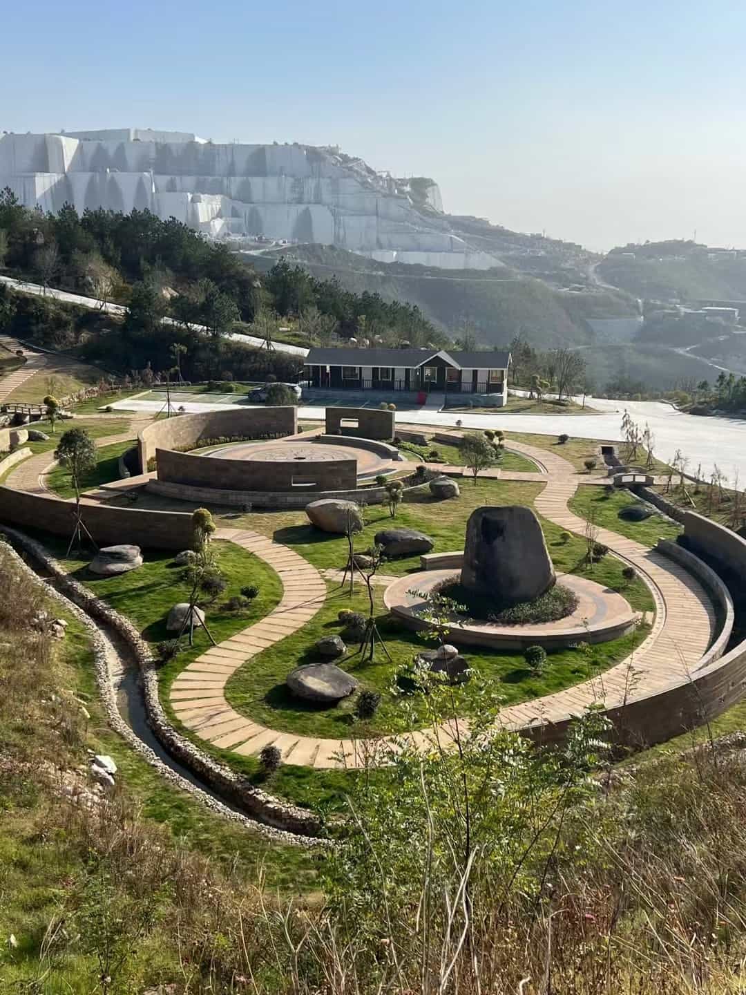 成都仿古石铺装整体效果