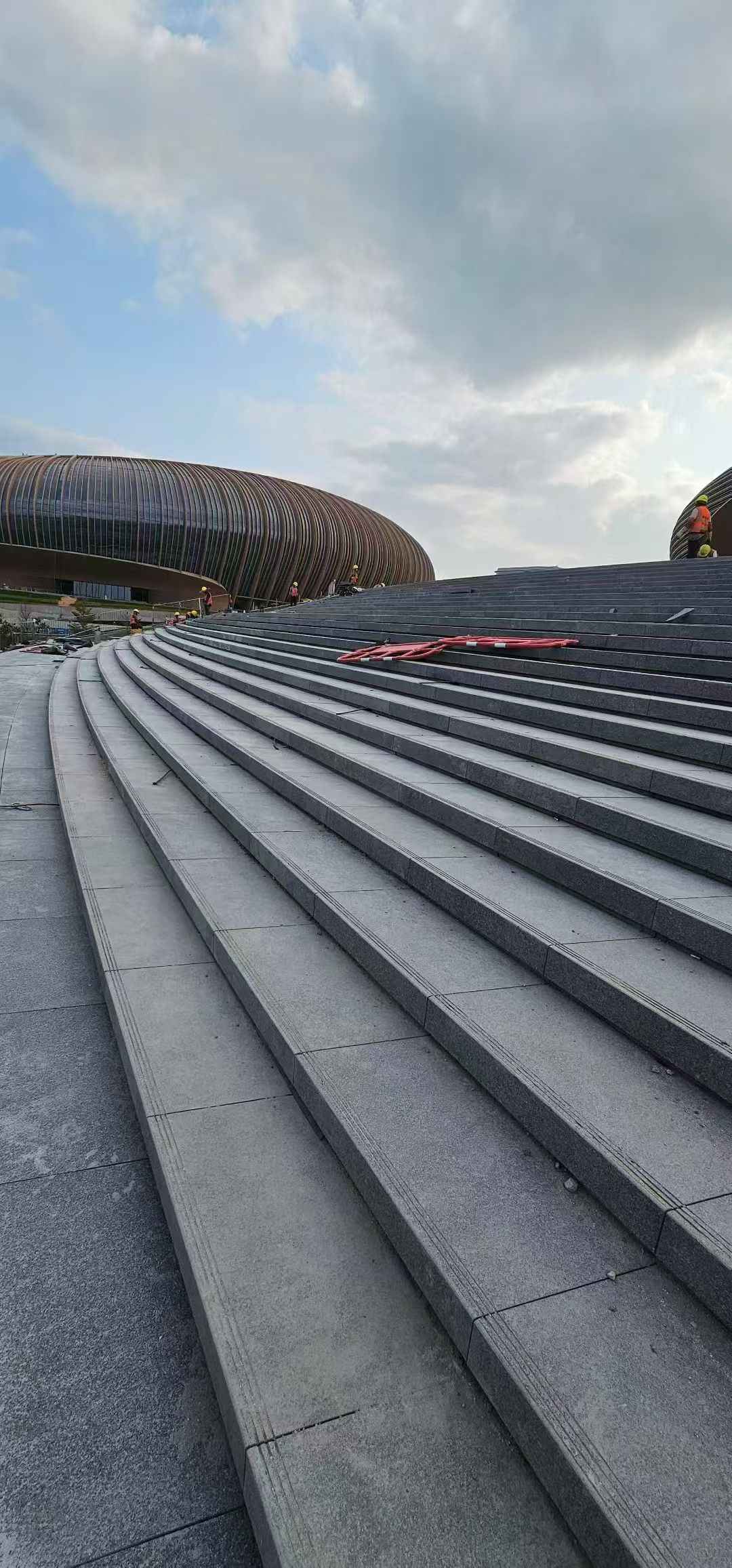 成都 弧形整石台阶铺装效果图