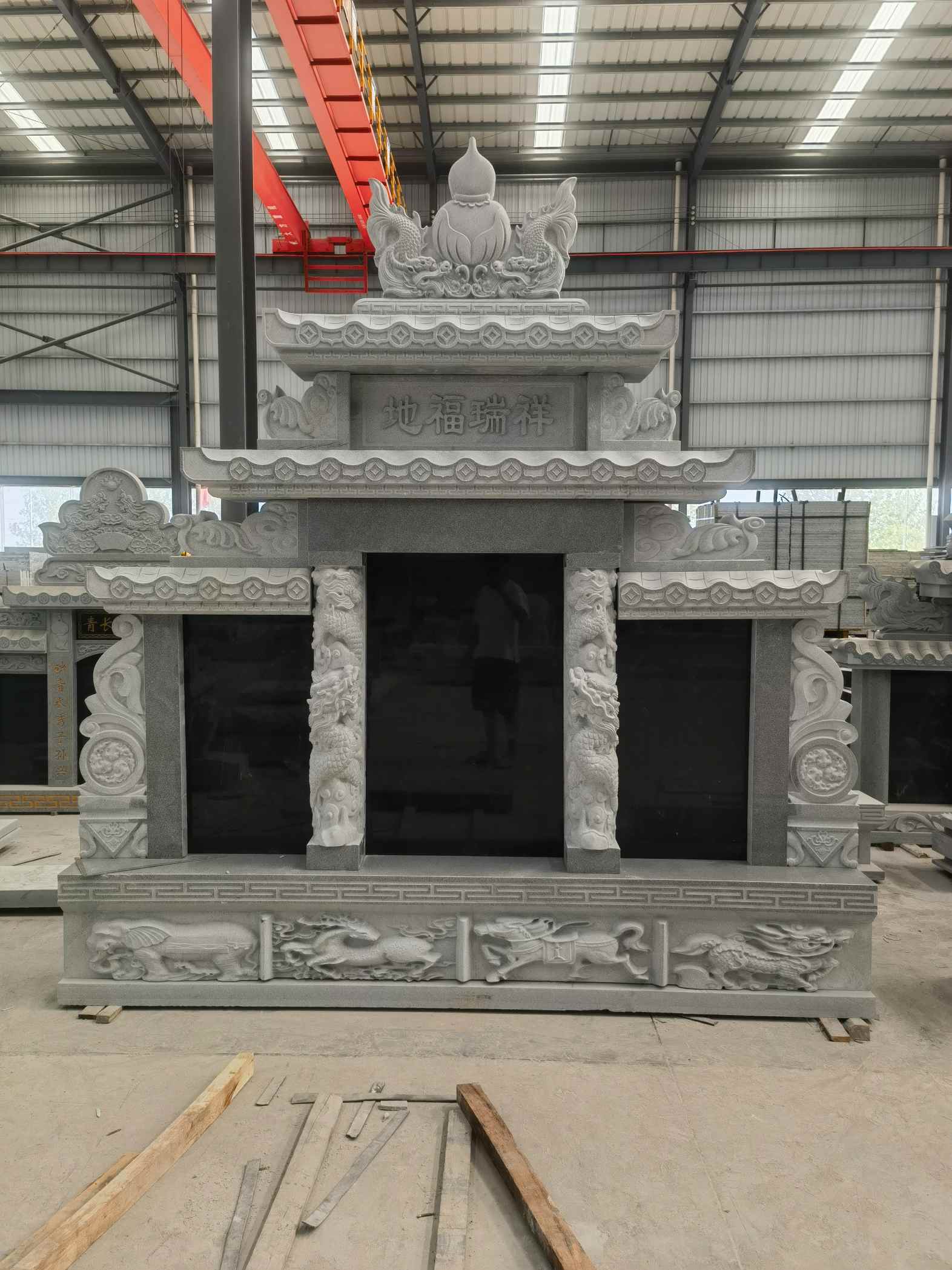 成都 芝麻灰高档墓碑、土墓，一套也支持定做