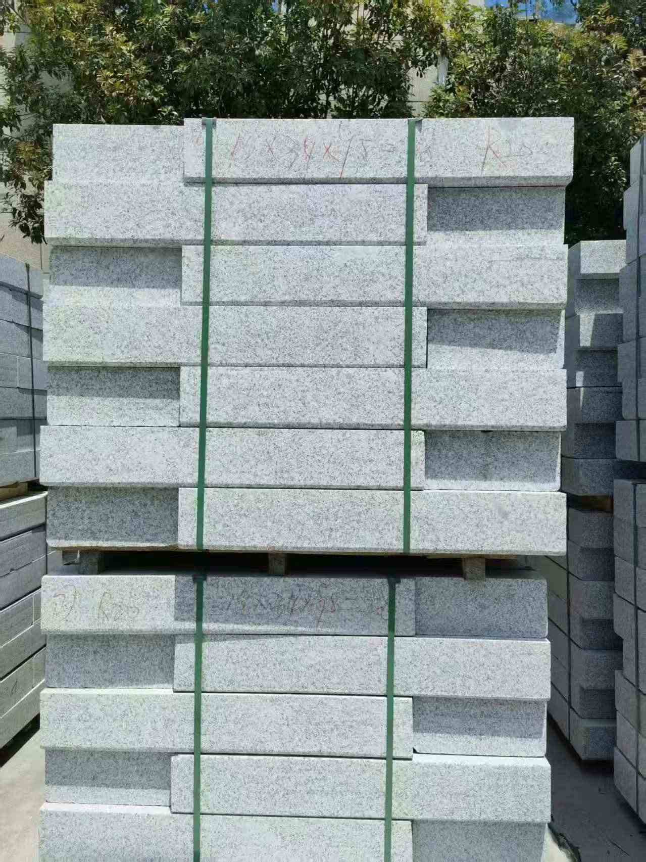 成都 路沿石、路缘石、路侧石、路牙石、马路牙子