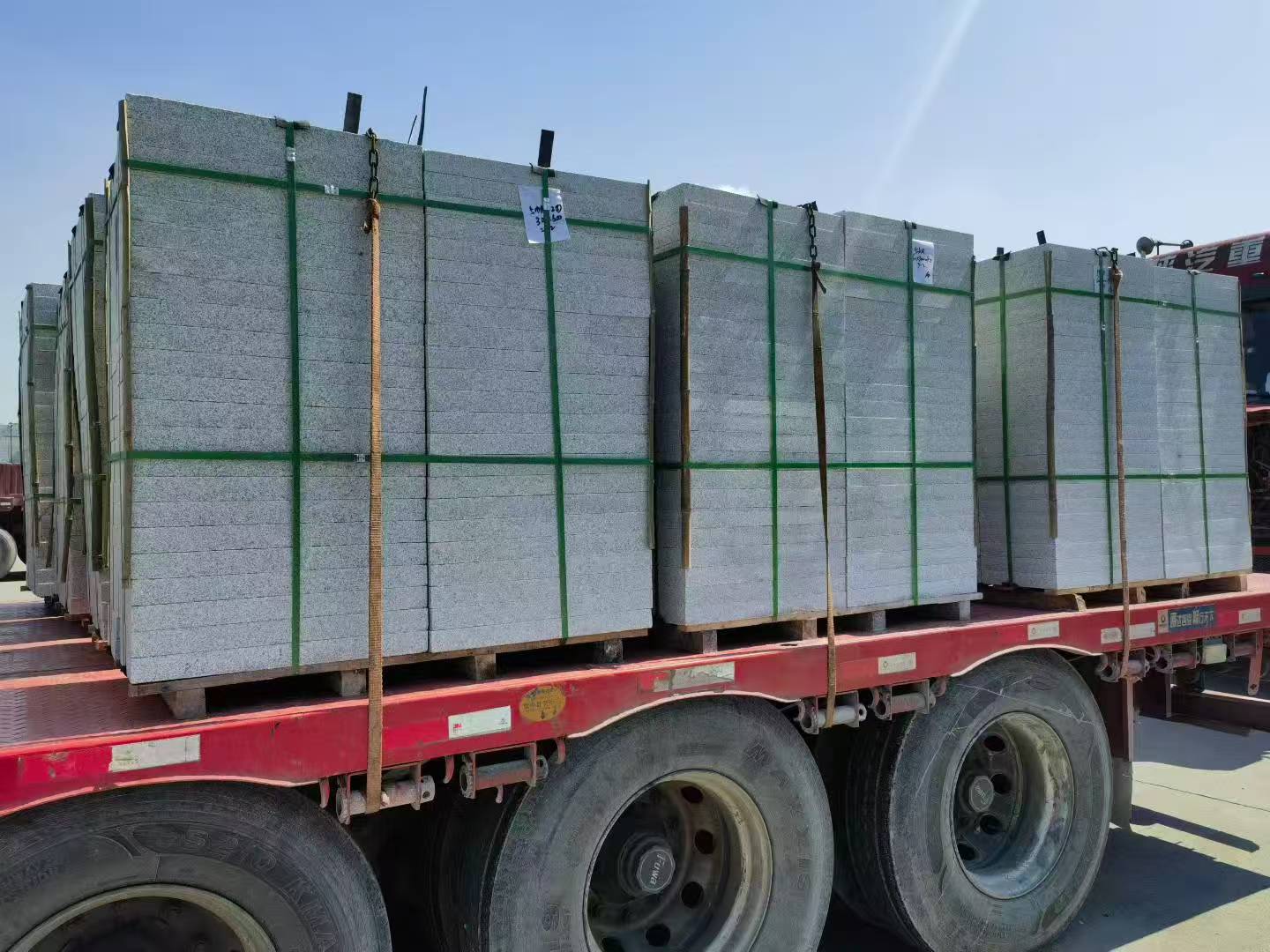 成都 芝麻白花岗岩地铺石