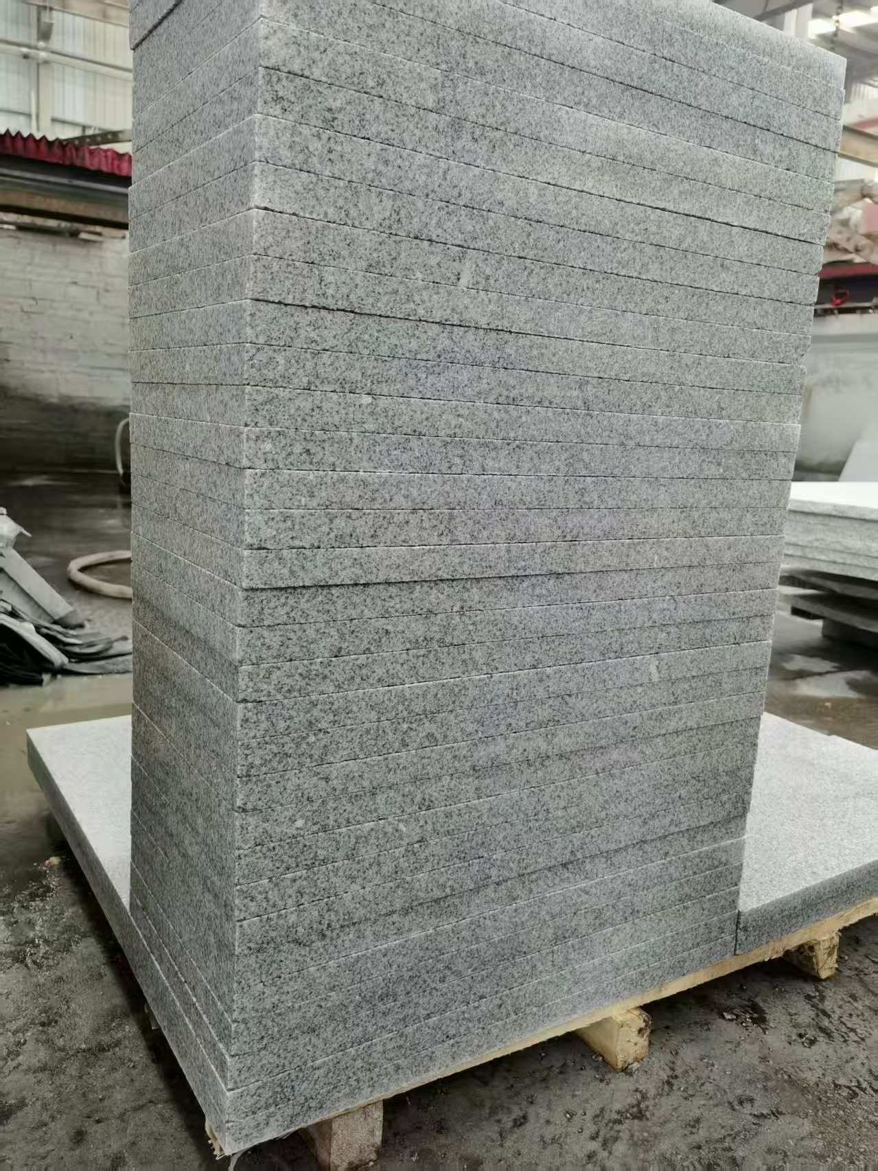 成都 花岗岩 地铺成品300*600，尺寸标准、厚薄均匀